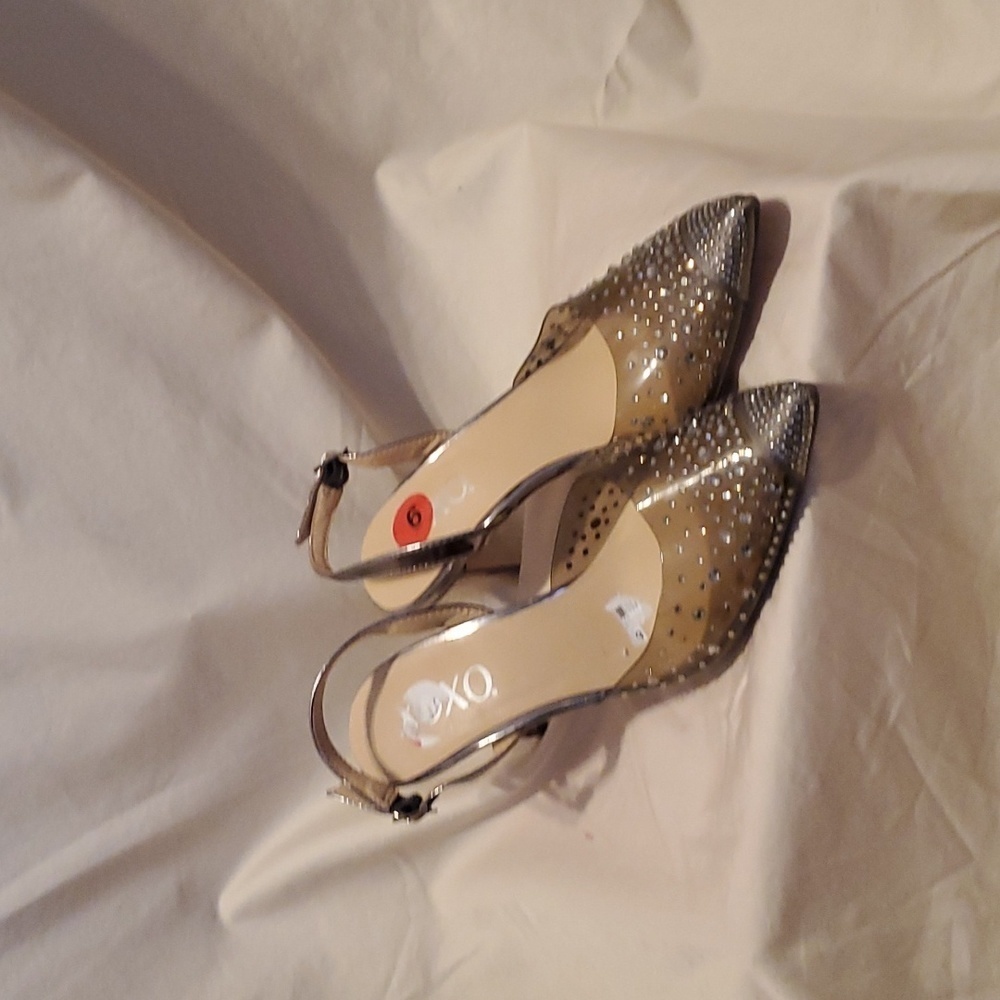 XOXO Rhinestone Metallic Heels SZ 6